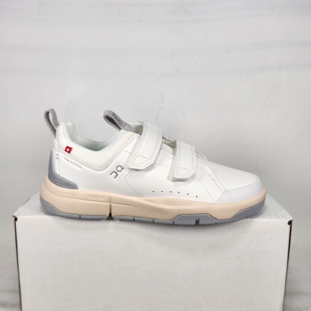 On Running The Roger Kids Size 13.5 White Glacier Hook-and-Loop Sneakers